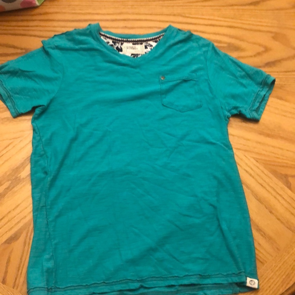 Pocket tee